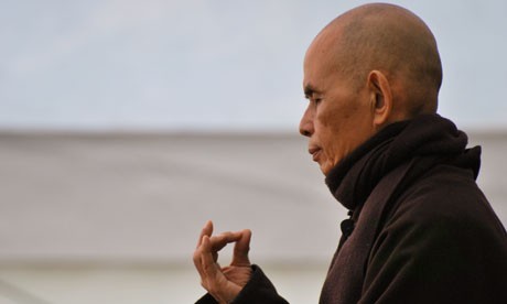 Thiền sư Thích Nhất Hạnh: "Con người có quá nhiều tham, ái, sân si - đau khổ vì không biết xử lý vấn đề của mình"
